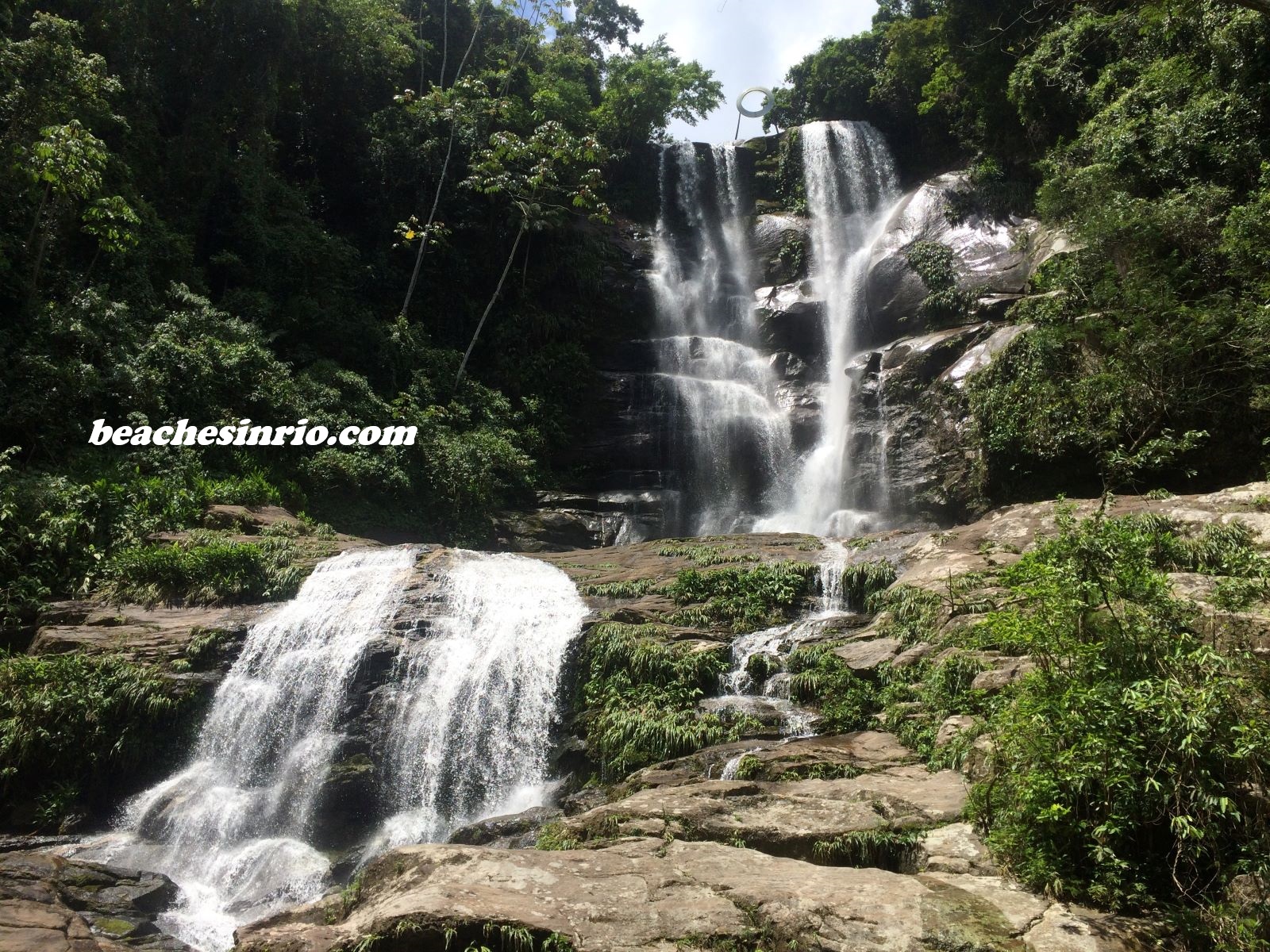 Best Waterfalls in Rio de Janeiro State: discovering Véu de Noiva in Magaratiba